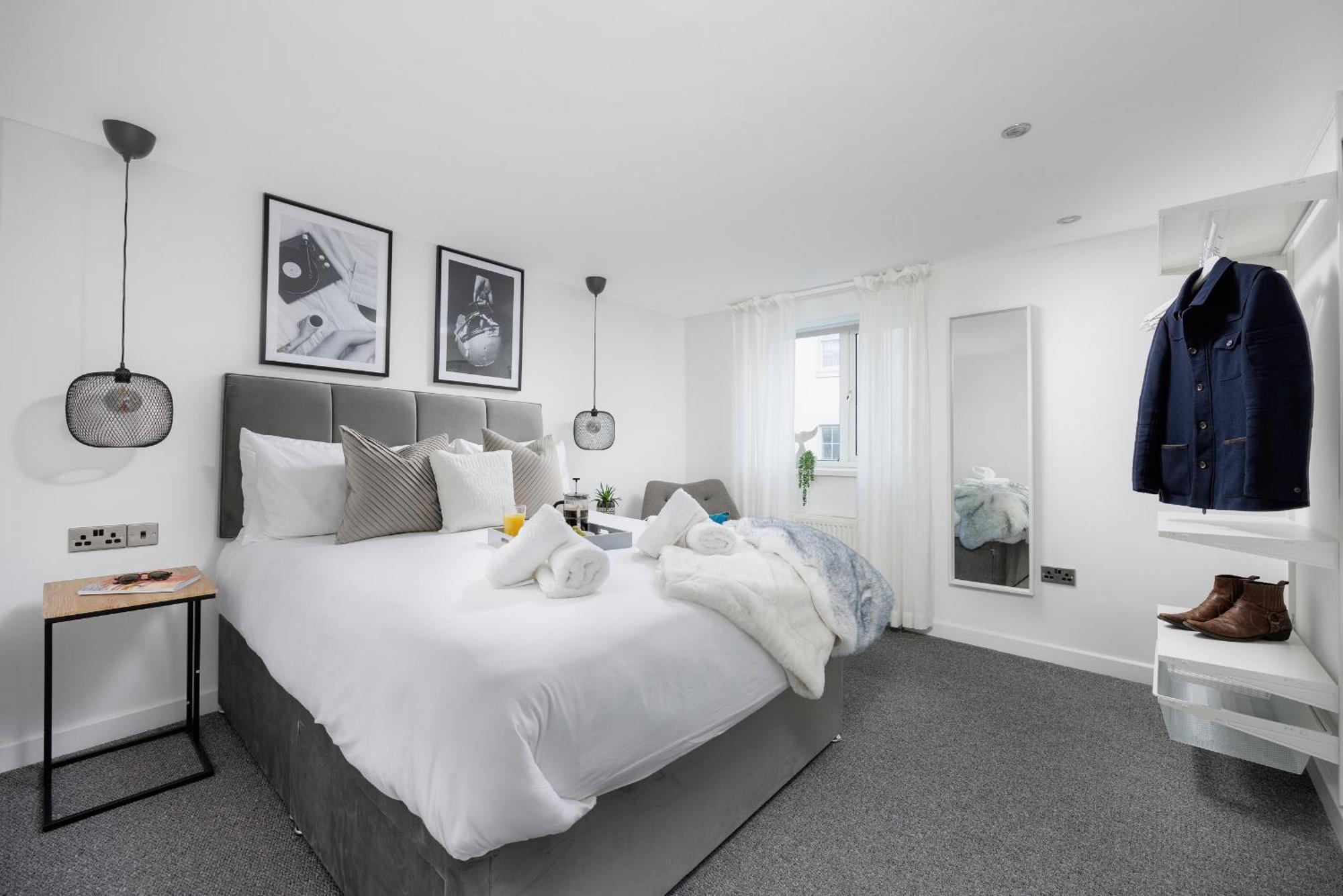 Boujis Central Plymouth Apartment - Sleeps 4 - Habita Property Dış mekan fotoğraf